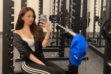 南通我是一名瑜伽锻练外加兼职模特(我是一名瑜伽锻练外加兼职模特小说)