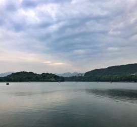 南通杭州自助游(杭州自助游旅游攻略)