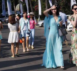 南通上海商务伴游男雇用(上海雇用高端伴游一天20万)