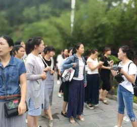 南通中国的曲男伴游的简单介绍
