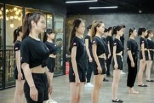 南通兼职模特进修班(学生怎么兼职模特)
