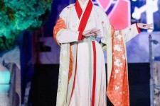 南通汉服模特是哪种兼职的吗(网上雇用古拆汉服模特可信吗)