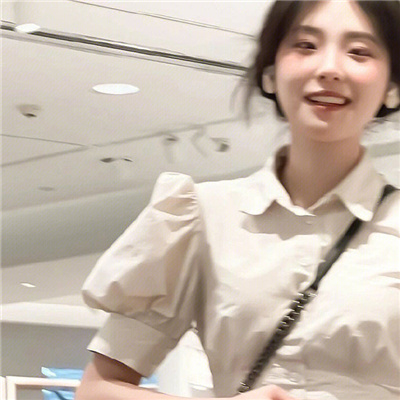 南通高端纯出女孩雇用(高端名媛定造)奢华游艇豪侈生活月入50W
