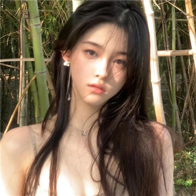 南通与商务伴游共进晚餐，愉快的营业会谈起头了