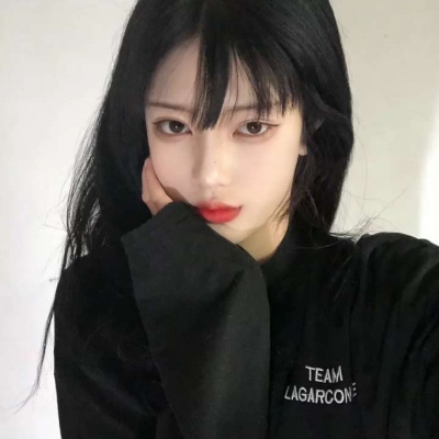 南通伴游女生梦瑜的资料
