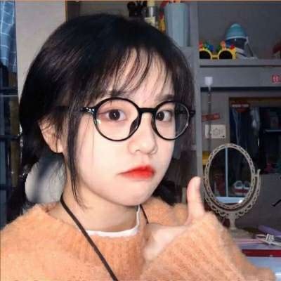 南通伴游女生荣晴的资料