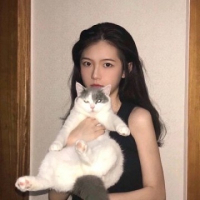 南通伴游女生杨芃寒的资料